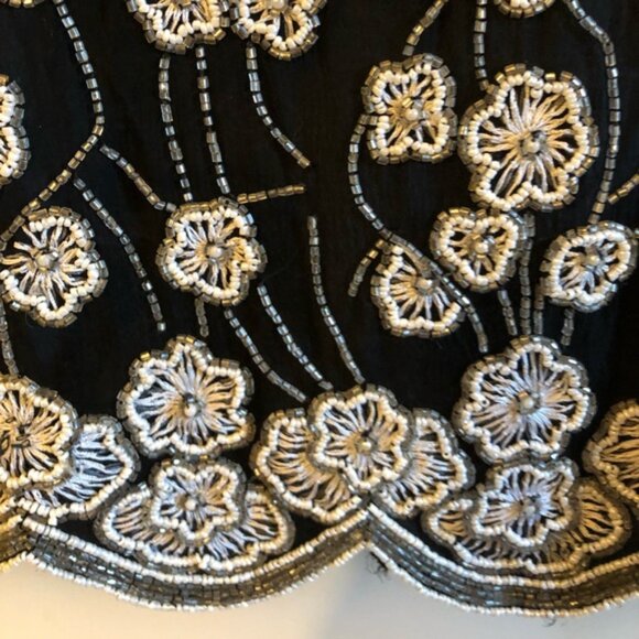 Beaded Black & White 100%Silk Floral Papell Boutique Evening Top, Size XL - Picture 4 of 8